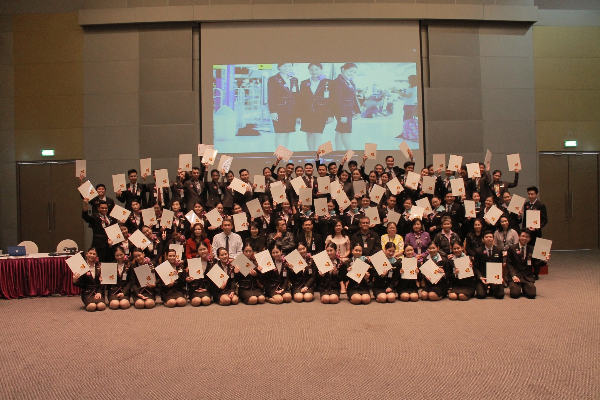 Internship Students at Thai Airways 